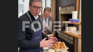 Vučuć: Sendvičari brane Srbiju